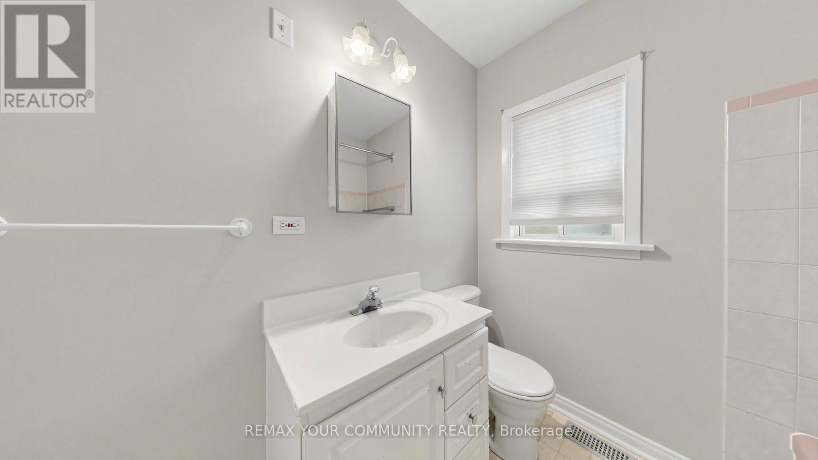 10 Winlaw Place, Markham, Ontario  L3P 2C6 - Photo 9 - N13413892
