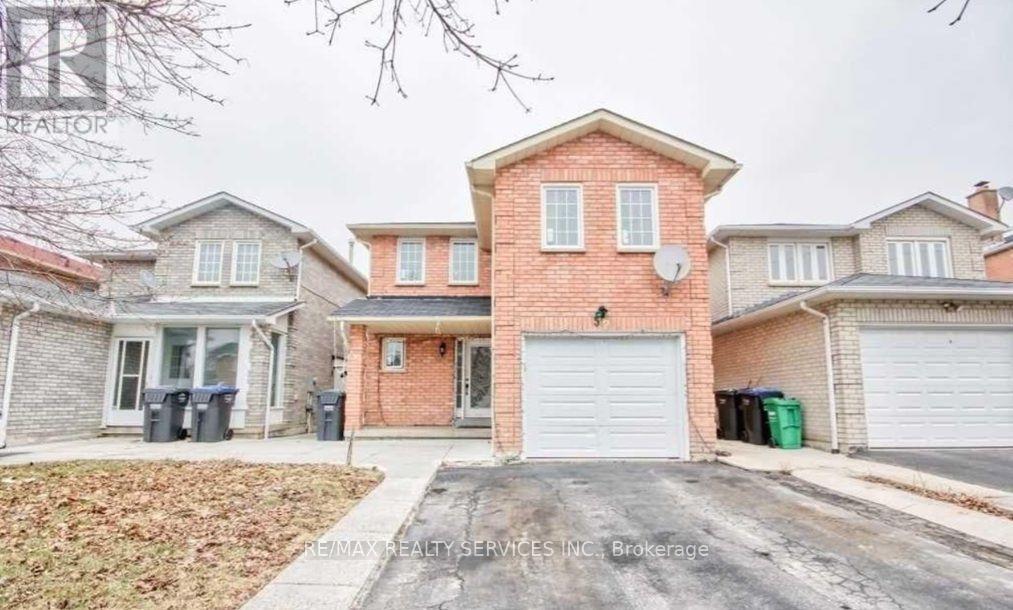 52 FALLEN OAK COURT, Brampton (Fletcher's Creek South)
