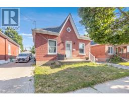 55 ABERDEEN AVENUE, Brantford, Ontario