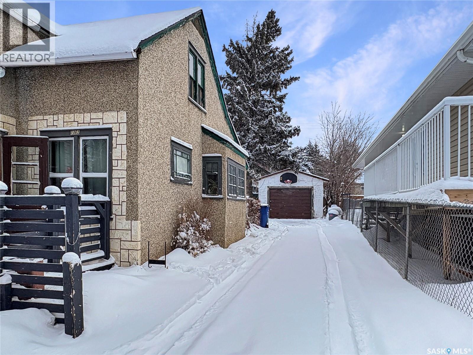 1062 104th Street, North Battleford, Saskatchewan  S9A 1N4 - Photo 2 - SK028996