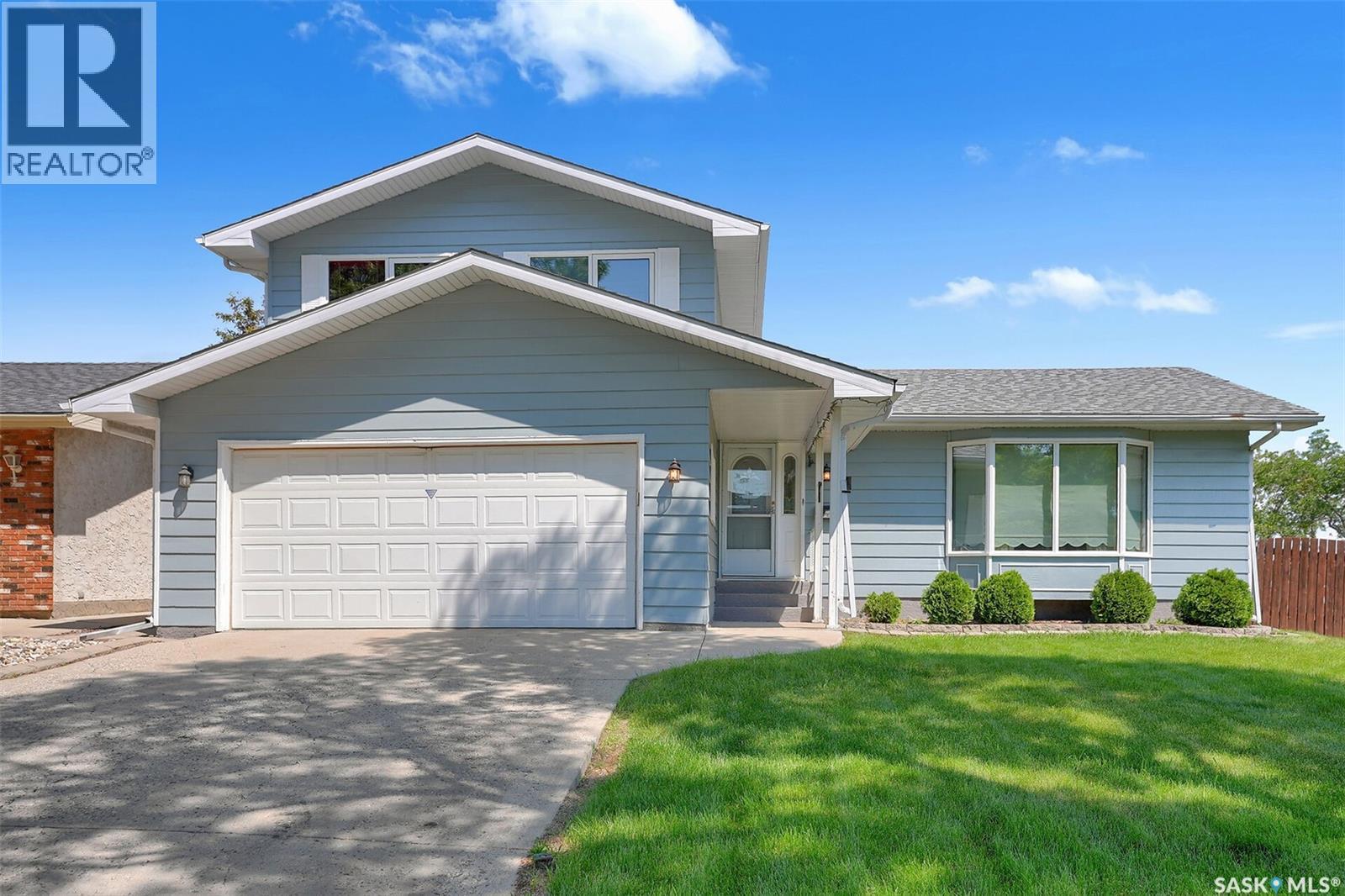 4 Groome Avenue, Regina, Saskatchewan  S4S 6E6 - Photo 2 - SK042512