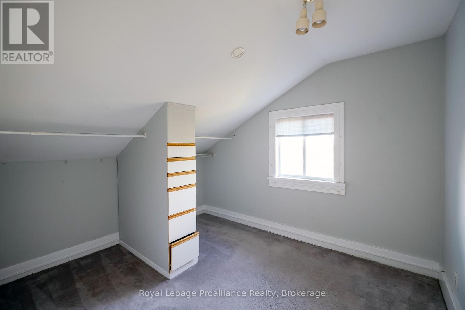 4 Highland Avenue, Belleville, Ontario  K8P 3P9 - Photo 11 - X13506362