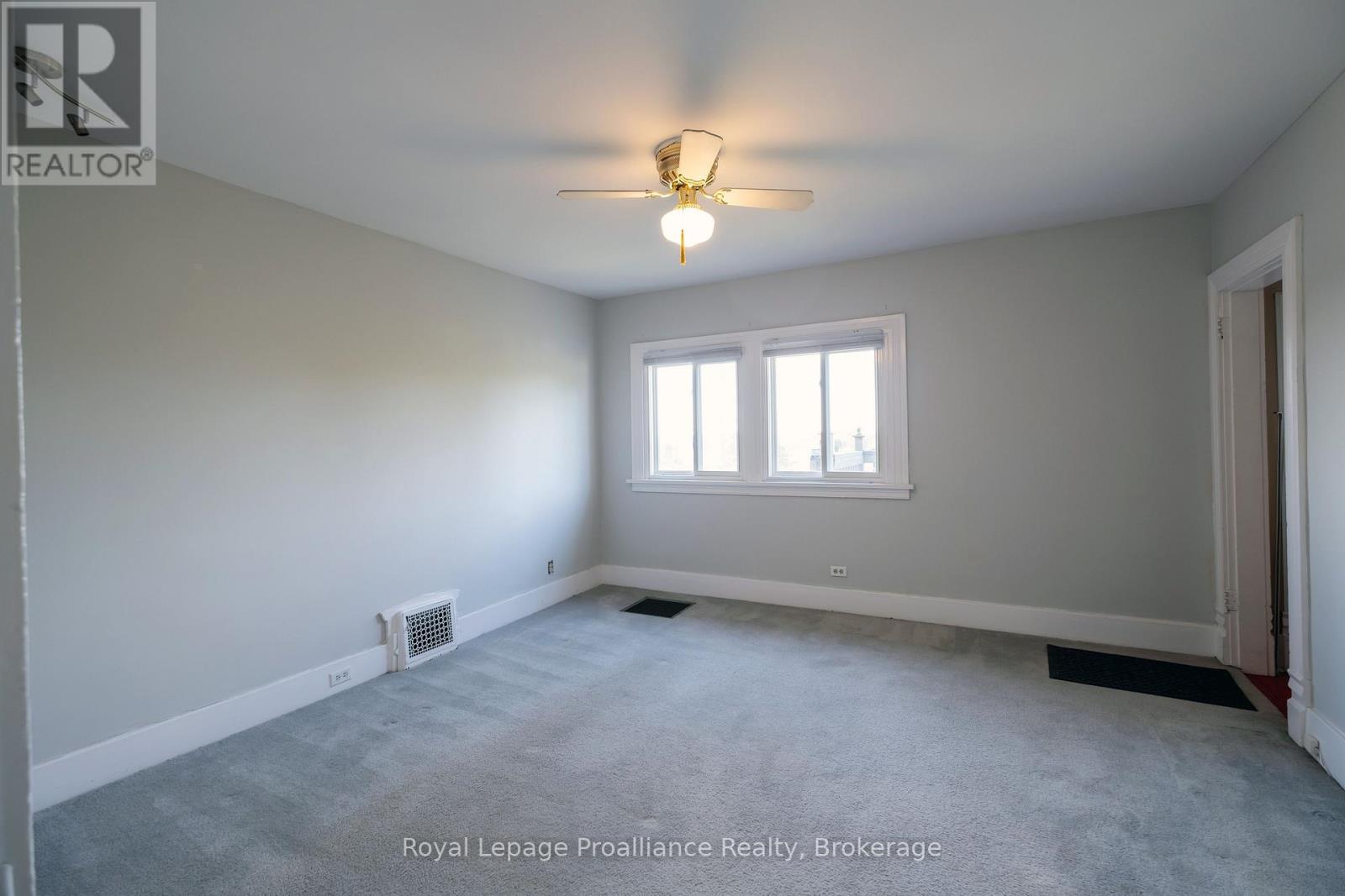 4 Highland Avenue, Belleville, Ontario  K8P 3P9 - Photo 13 - X13506362