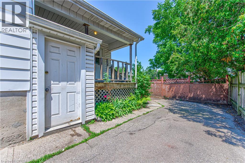 11 Hamilton Avenue, Brantford, Ontario  N3S 6Z4 - Photo 32 - 40844972