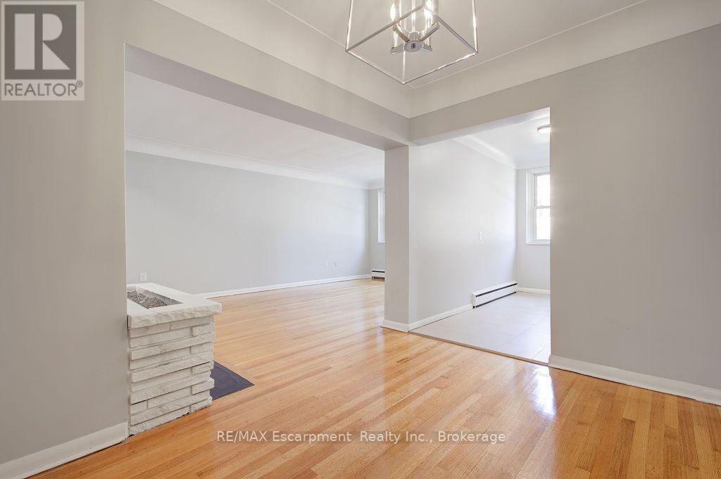 102 - 830 Robinson Street, Burlington, Ontario  L7R 2L5 - Photo 7 - W13562494