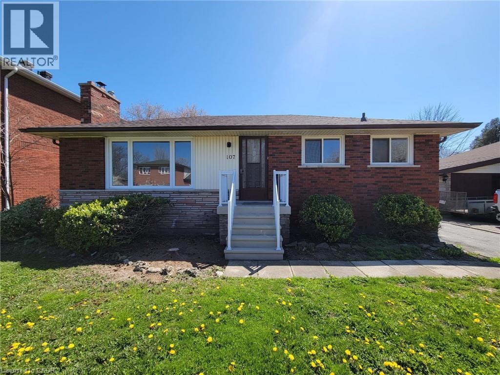 107 South Bend Road W Unit# Upper, Hamilton, Ontario  L9C 1M9 - Photo 1 - 40844682
