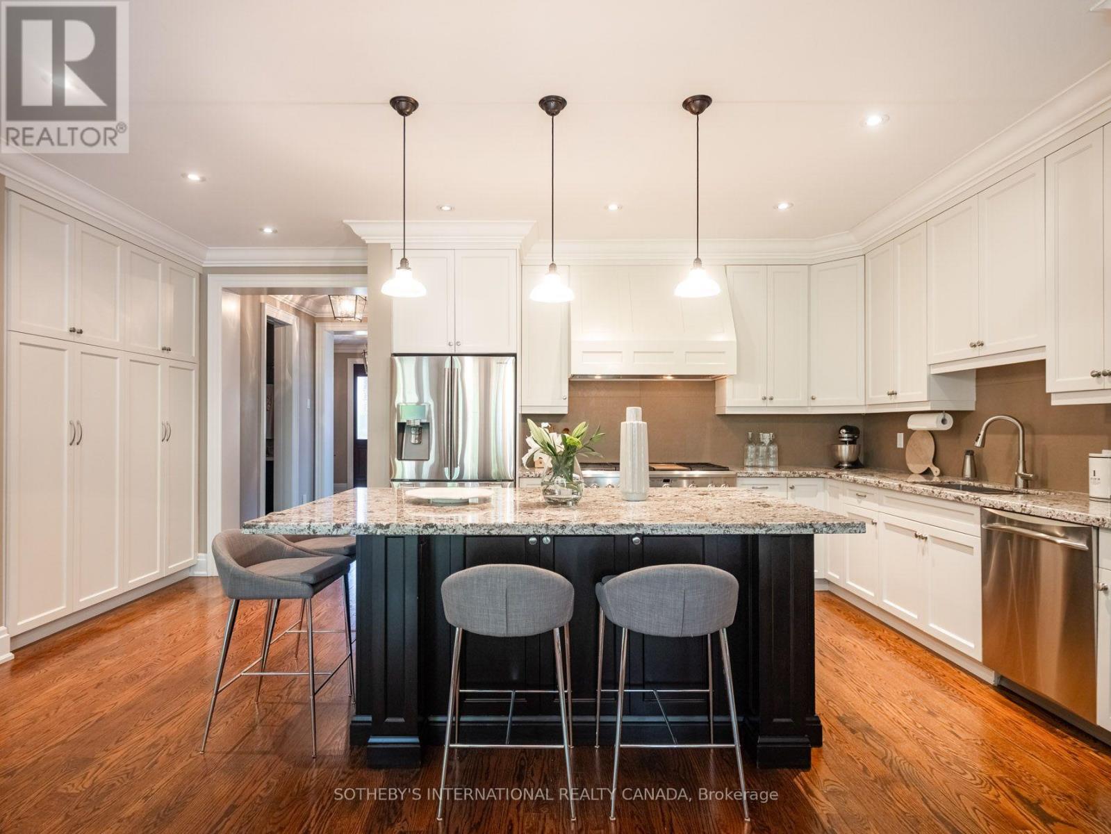 74 Four Oaks Gate, Toronto, Ontario  M4J 2X2 - Photo 12 - E13150488