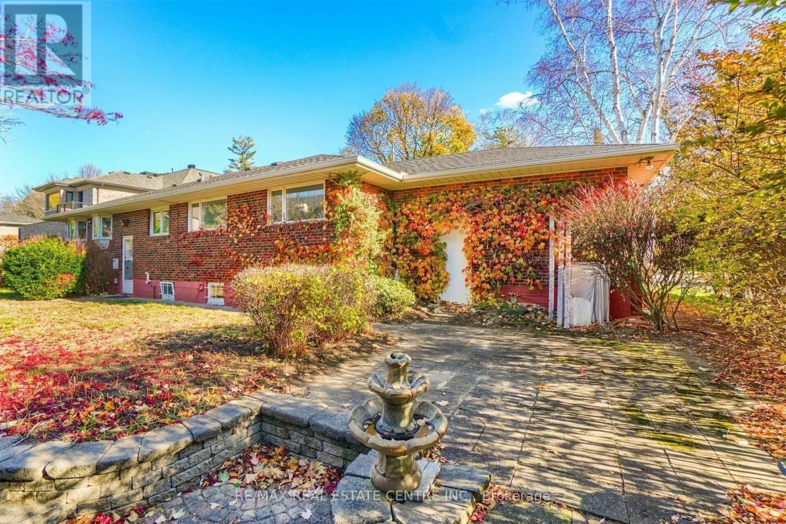 585 Indian Road N, Mississauga, Ontario  L5H 1R1 - Photo 14 - W13562344