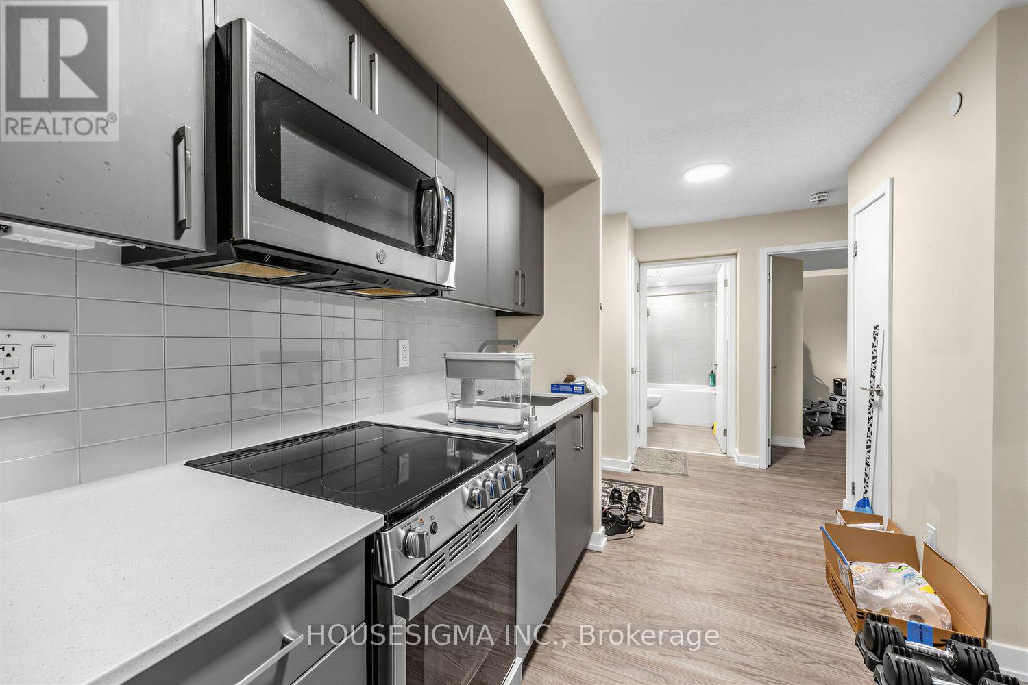 7 - 38 Monte Kwinter Court, Toronto, Ontario  M3H 0E2 - Photo 13 - C13562436