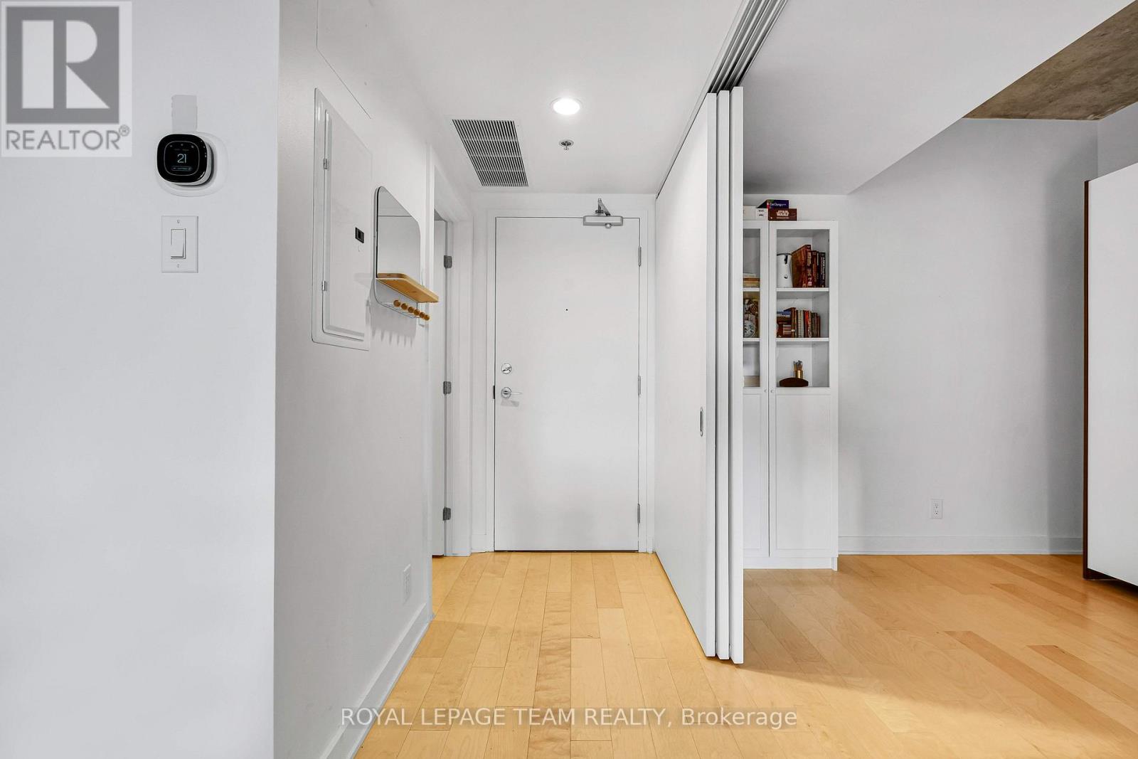 532 - 340 Mcleod Street, Ottawa, Ontario  K2P 1A4 - Photo 4 - X13562532