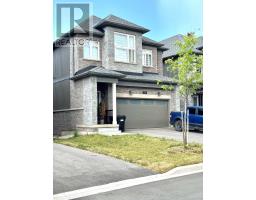 14 BARNYARD TRAIL, Barrie, Ontario