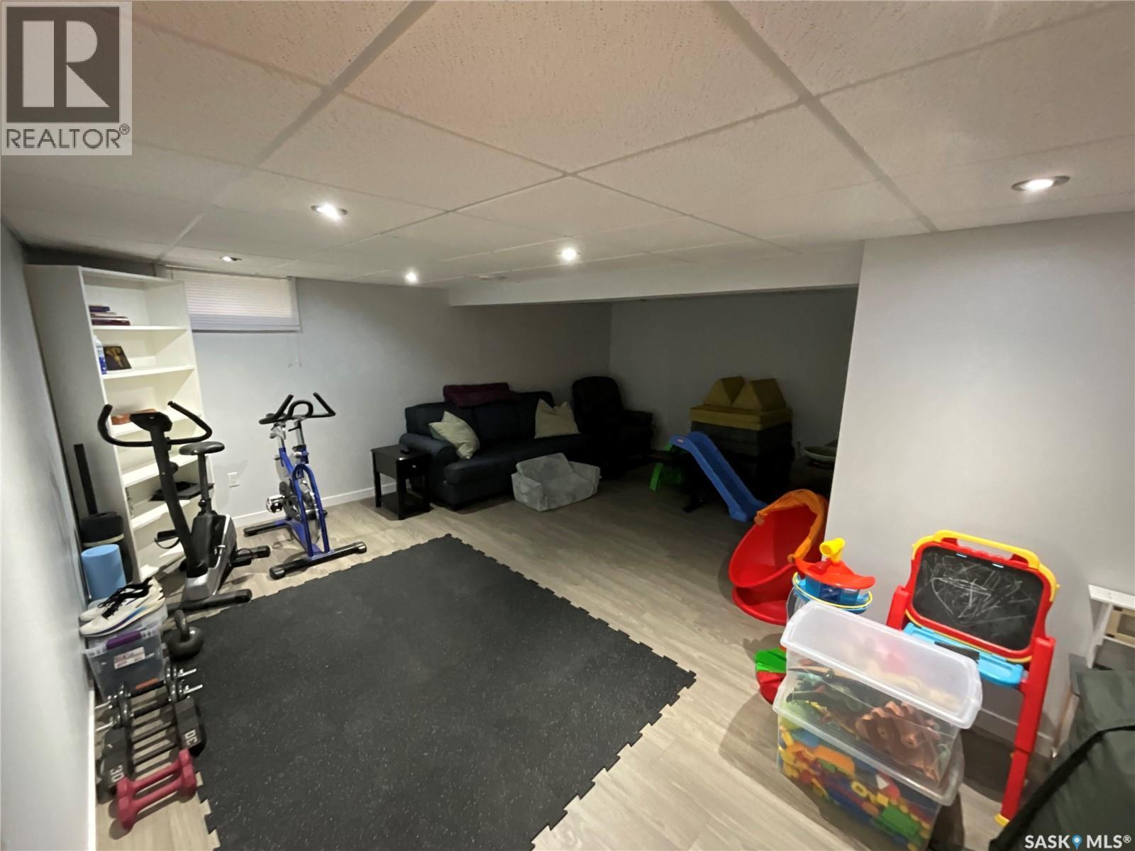 10 Mackenzie Crescent, Regina, Saskatchewan  S4N 5G5 - Photo 21 - SK042538