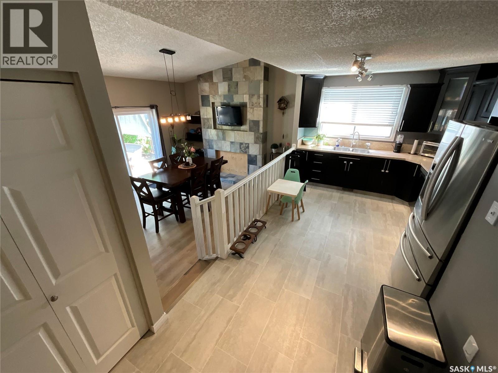 10 Mackenzie Crescent, Regina, Saskatchewan  S4N 5G5 - Photo 6 - SK042538