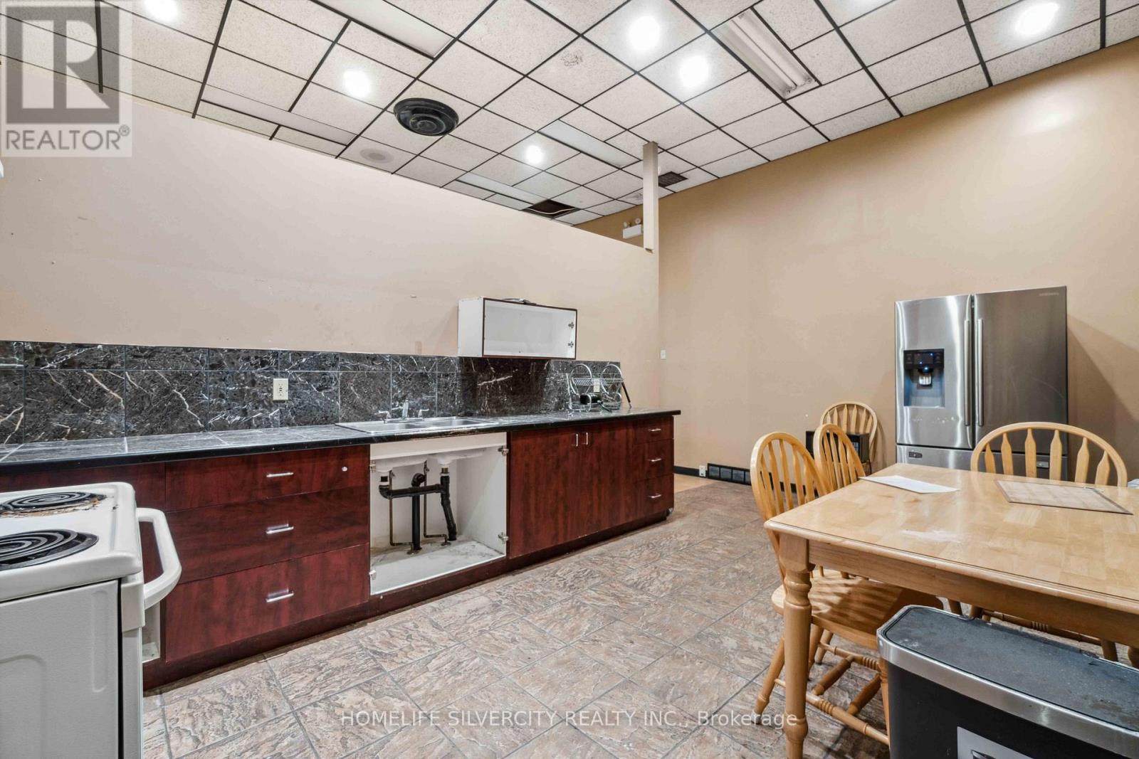 316 Talfourd Street E, Sarnia, Ontario  N7T 3B3 - Photo 24 - X13562592