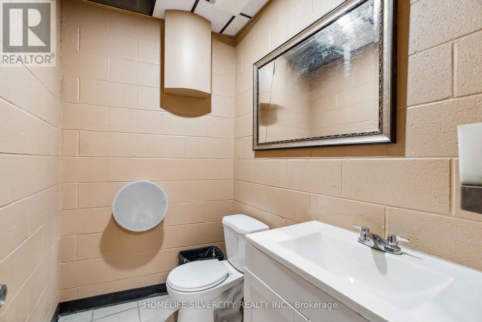 316 Talfourd Street E, Sarnia, Ontario  N7T 3B3 - Photo 34 - X13562592