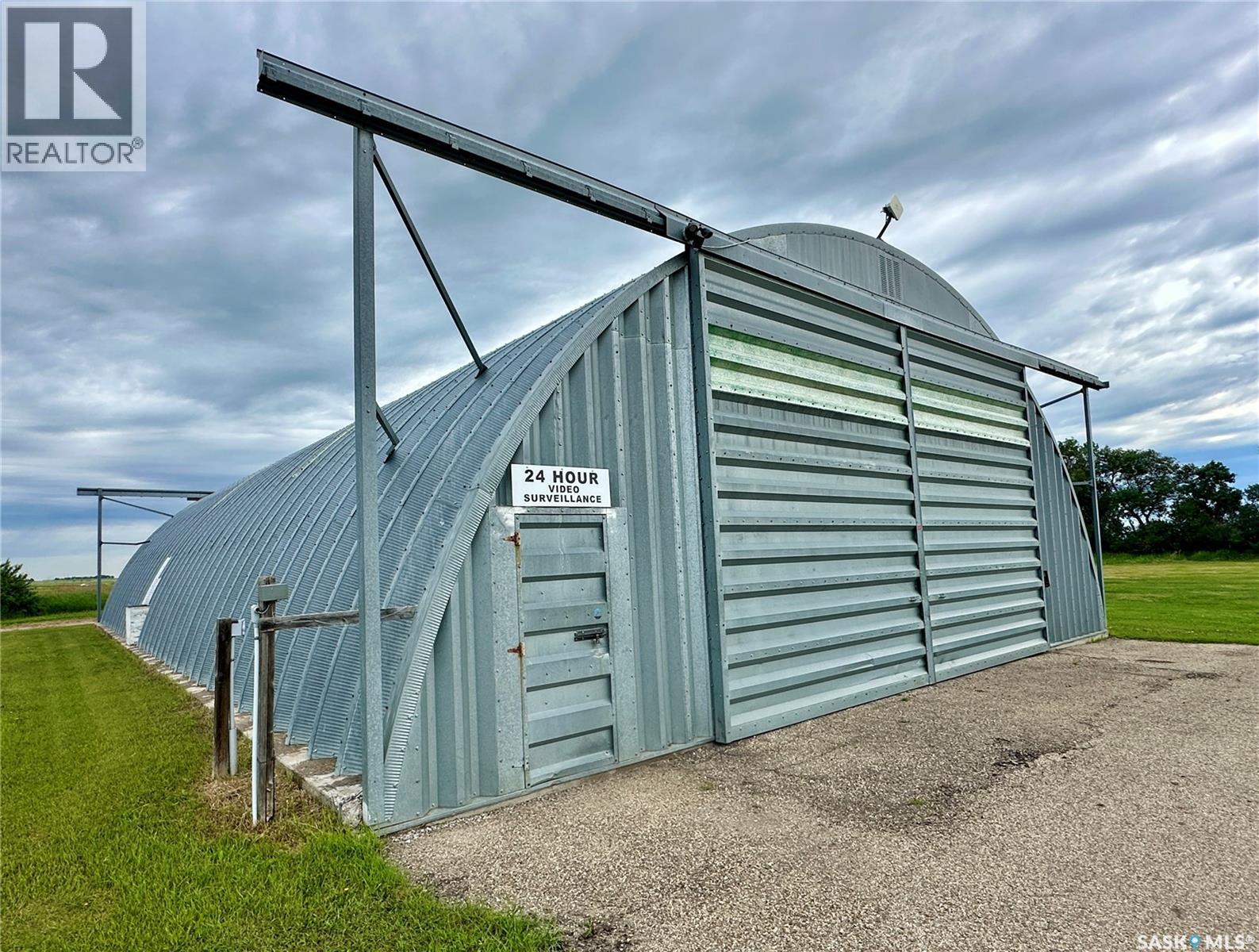 14361 Highway, Loreburn Rm No. 254, Saskatchewan  S0H 1J0 - Photo 5 - SK041446