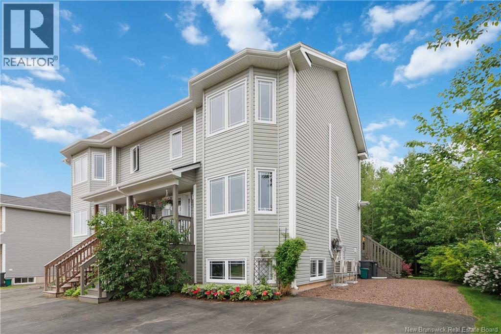 54 Clarendon Drive, Moncton, New Brunswick  E1G 0M9 - Photo 2 - NB142389
