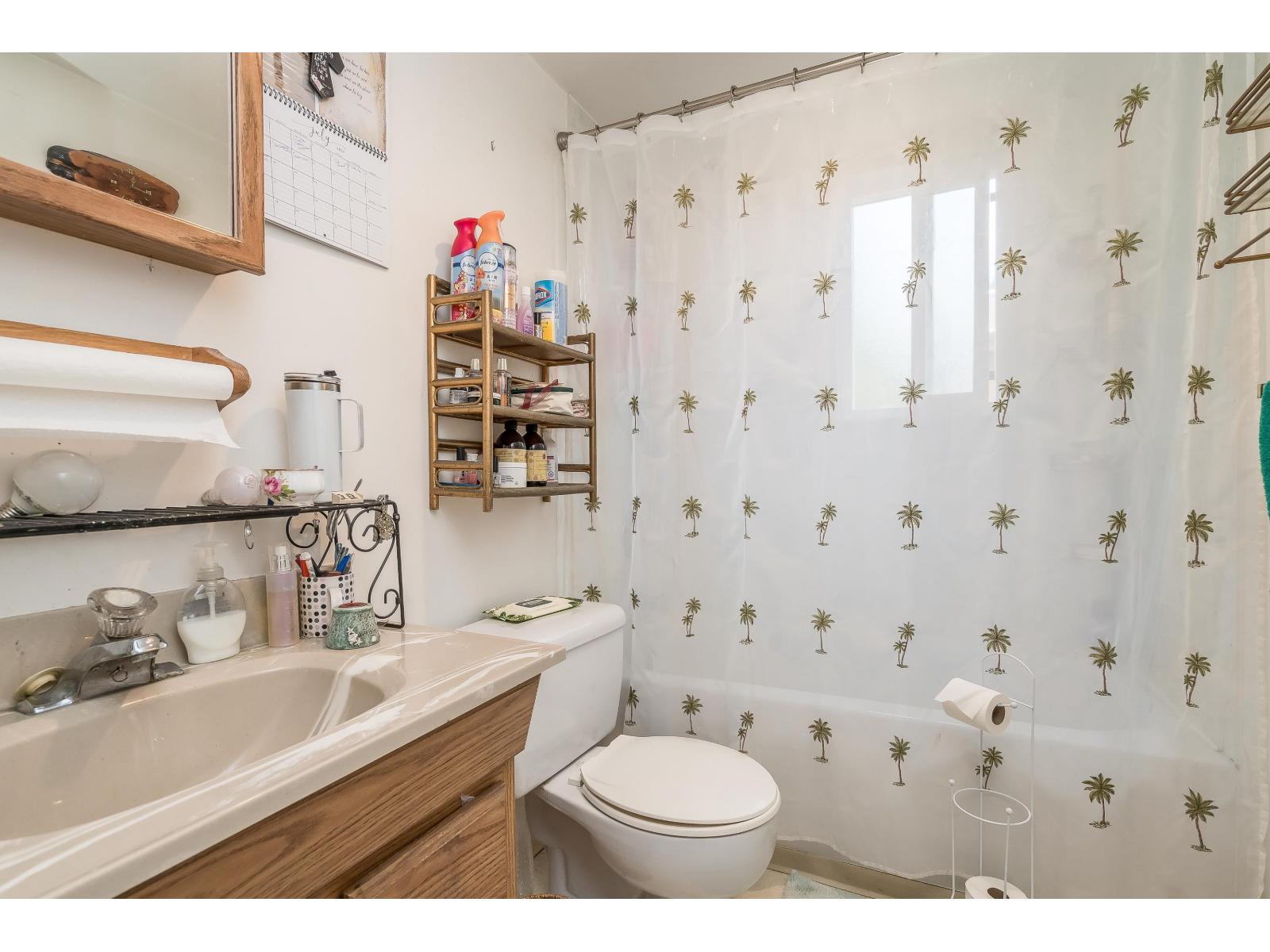 14380 66 Avenue, Surrey, British Columbia  V3W 2B8 - Photo 6 - R3145279