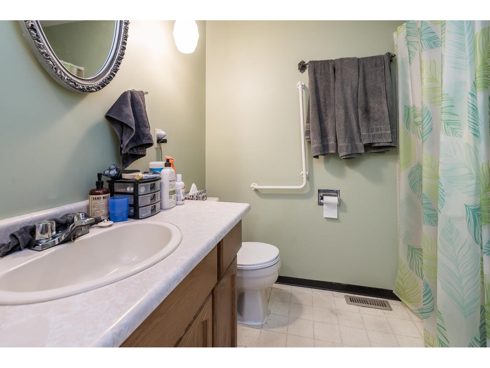 14380 66 Avenue, Surrey, British Columbia  V3W 2B8 - Photo 12 - R3145279