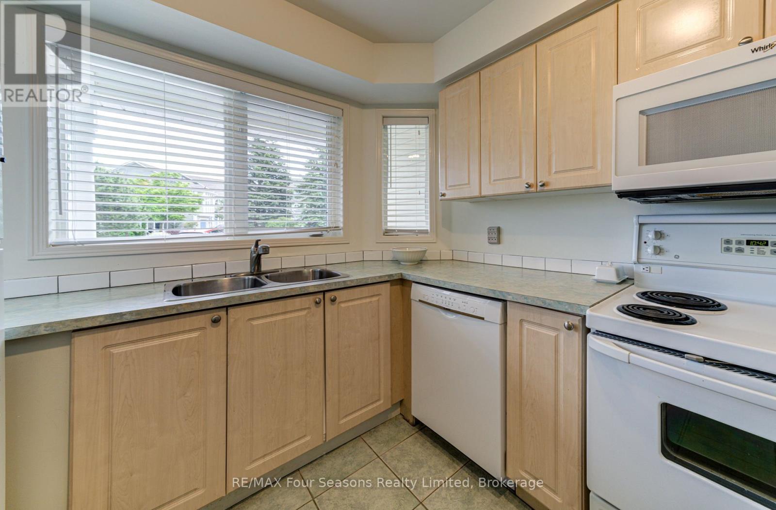 17 - 17 Cranberry Quay, Collingwood, Ontario  L9Y 5C4 - Photo 12 - S13562706