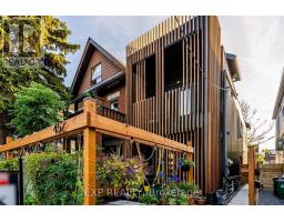 452 MONTROSE AVENUE, Toronto, Ontario