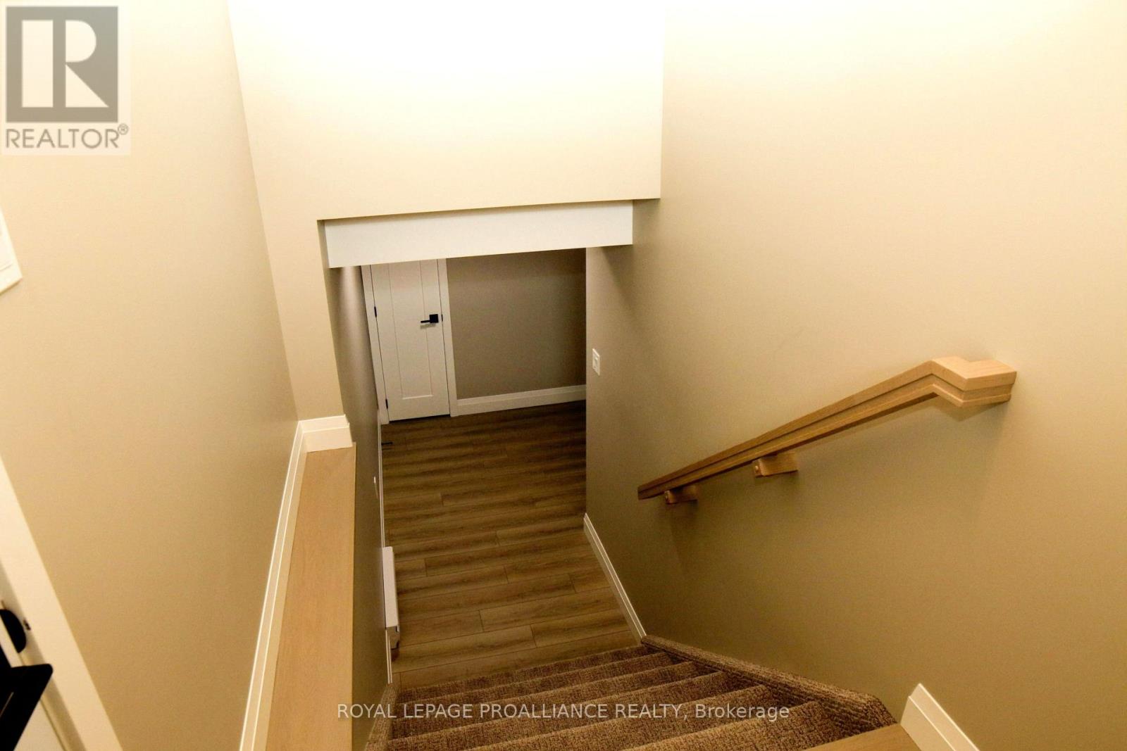 160b Sienna Avenue, Belleville, Ontario  K8P 0H3 - Photo 4 - X13562630