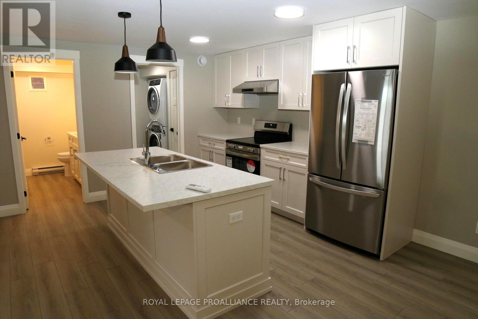 160b Sienna Avenue, Belleville, Ontario  K8P 0H3 - Photo 5 - X13562630