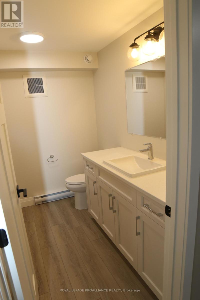 160b Sienna Avenue, Belleville, Ontario  K8P 0H3 - Photo 6 - X13562630