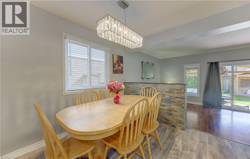 39 Chantilly Street, Kitchener, Ontario  N2R 1V7 - Photo 6 - 40847964