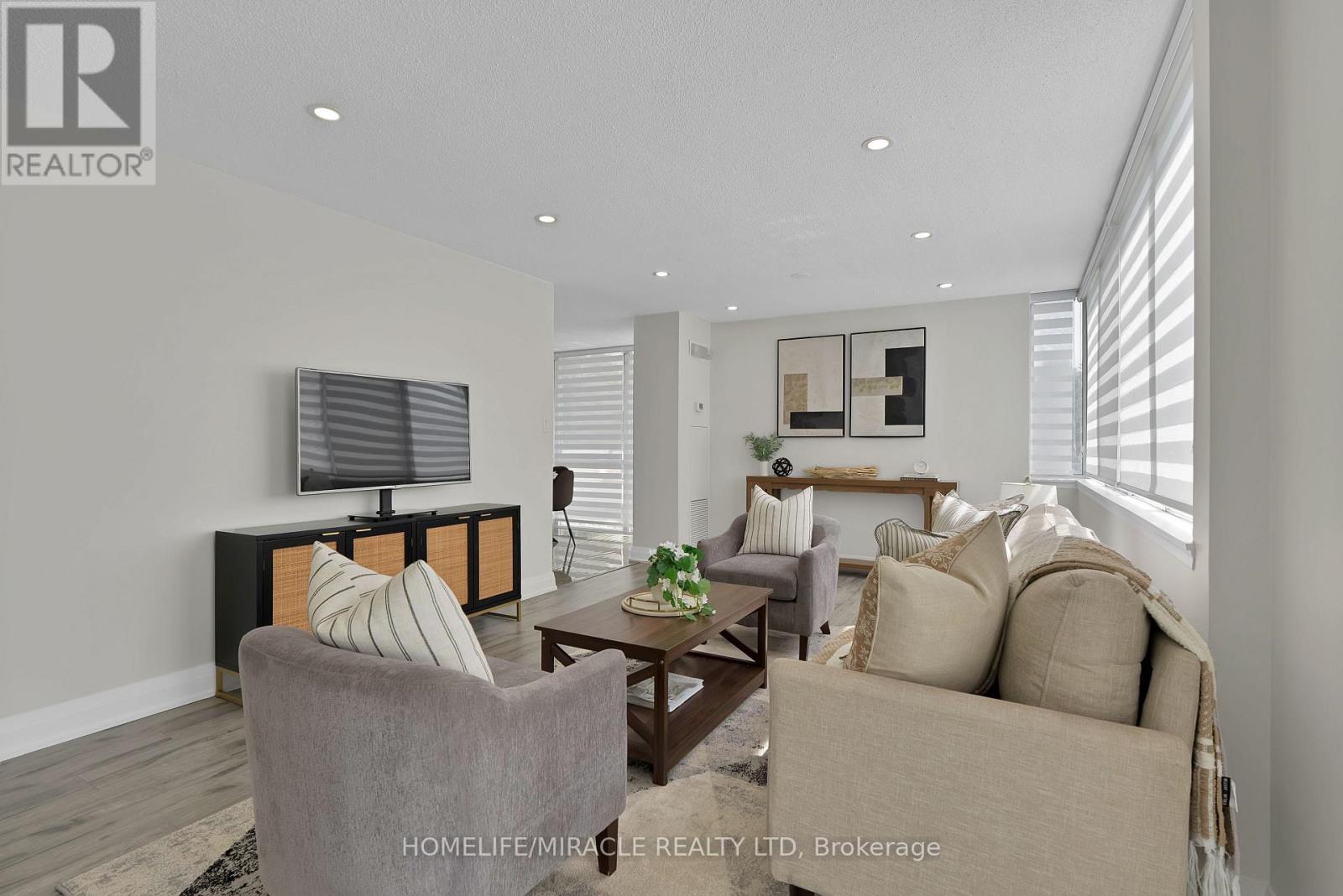 112 - 350 Webb Drive, Mississauga, Ontario  L5B 3W4 - Photo 6 - W13561454