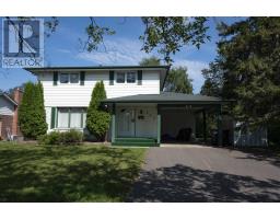 177 Whalen Street, Thunder Bay, Ontario