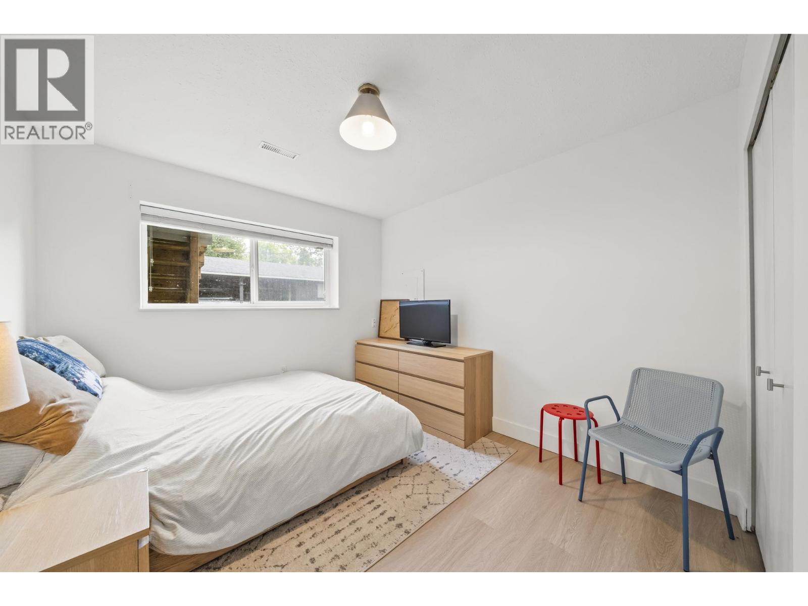 7658 Cumberland Street, Burnaby, British Columbia  V3N 3X8 - Photo 30 - R3146093