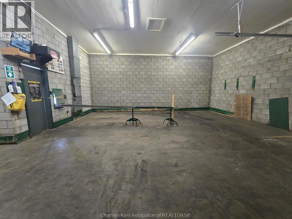 160 Oak Street, Bothwell, Ontario  N0P 1C0 - Photo 13 - 26014245