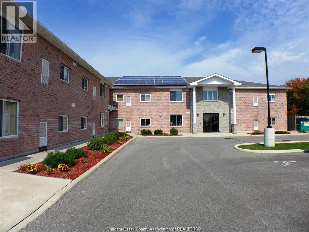 440 Simcoe Unit# 15, Amherstburg, Ontario  N9V 1N3 - Photo 1 - 26016941