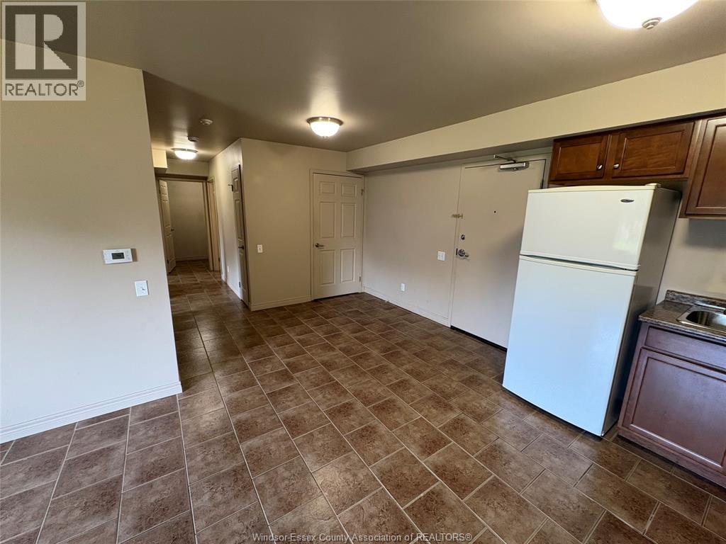 440 Simcoe Unit# 15, Amherstburg, Ontario  N9V 1N3 - Photo 5 - 26016941