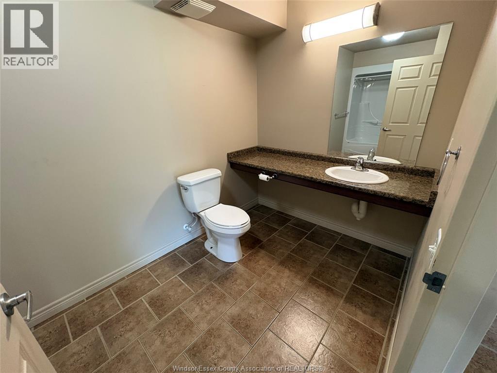 440 Simcoe Unit# 15, Amherstburg, Ontario  N9V 1N3 - Photo 9 - 26016941