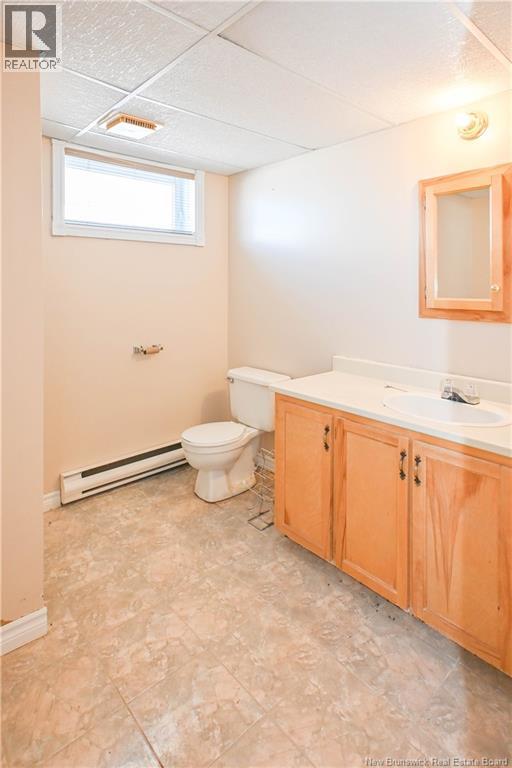 63 Parisé Street, Caraquet, New Brunswick  E1W 1B6 - Photo 36 - NB134399