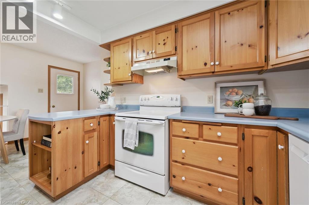 27 Atchison Lane, Fergus, Ontario  N1M 3L1 - Photo 22 - 40844488