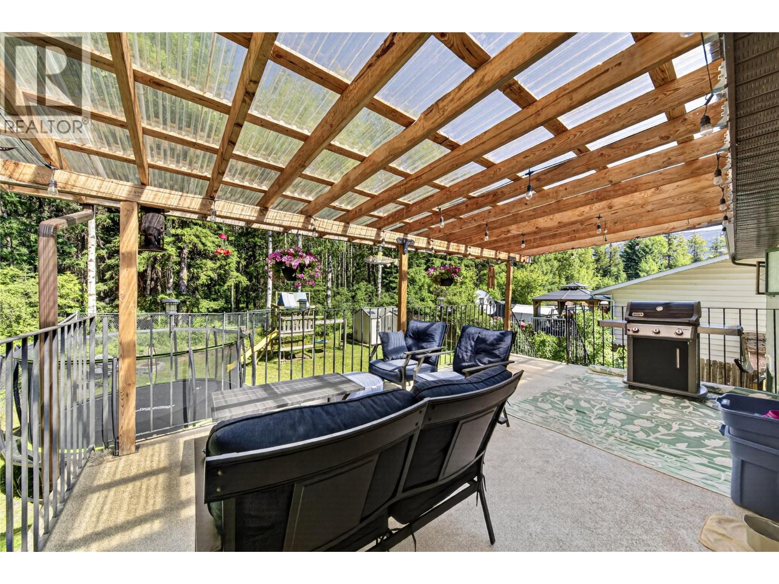 1386 Cypress Drive, Sparwood, British Columbia  V0B 2G2 - Photo 24 - 10394610