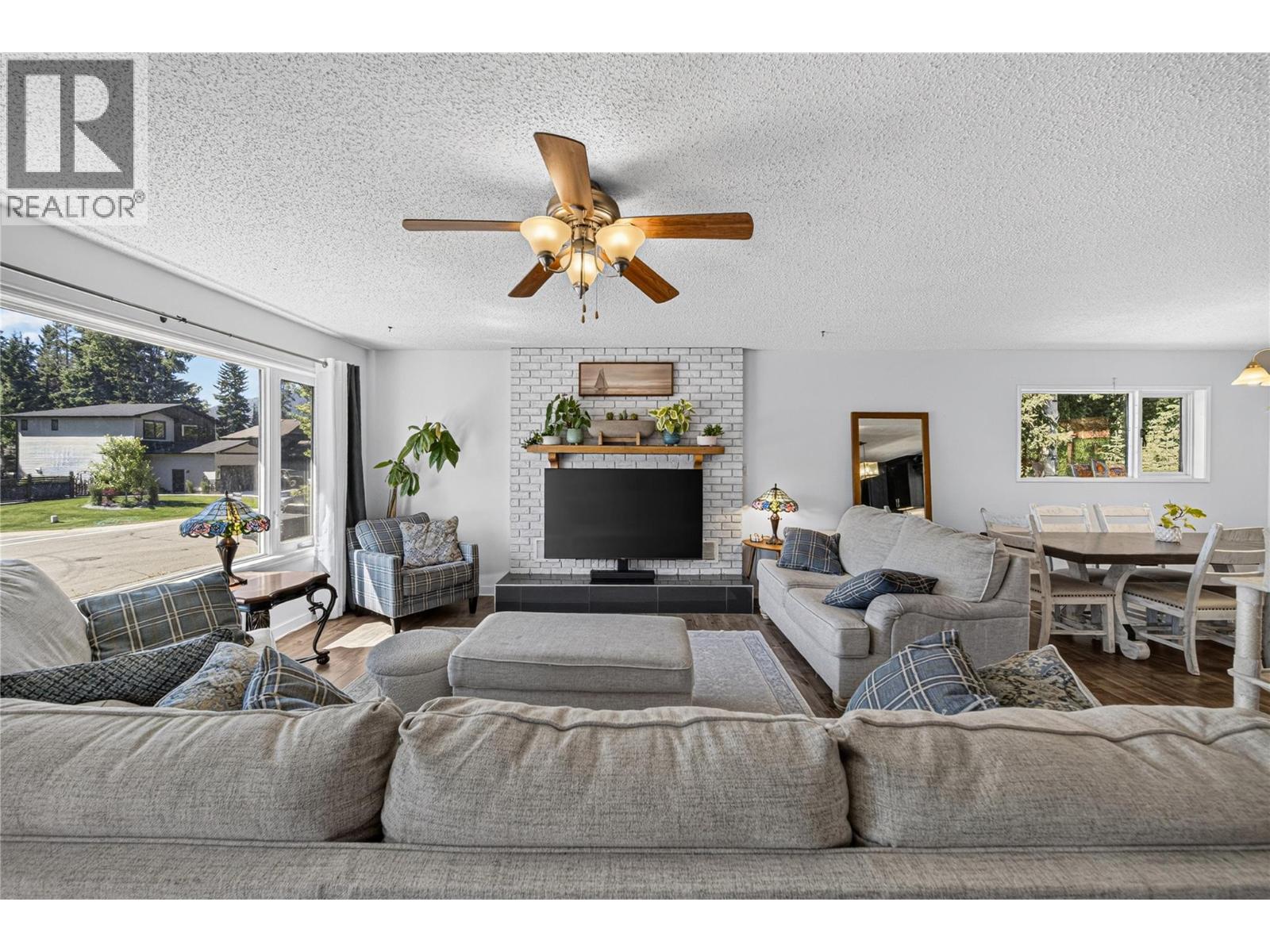 1386 Cypress Drive, Sparwood, British Columbia  V0B 2G2 - Photo 10 - 10394610