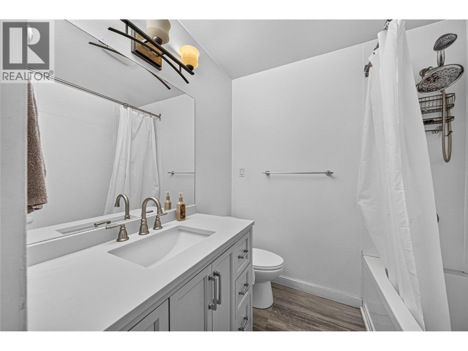 1386 Cypress Drive, Sparwood, British Columbia  V0B 2G2 - Photo 17 - 10394610