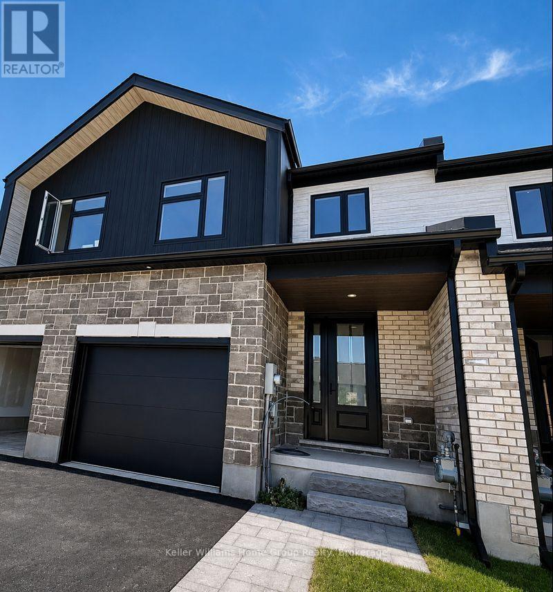 19 HALLS DRIVE, Centre Wellington (Elora/Salem)