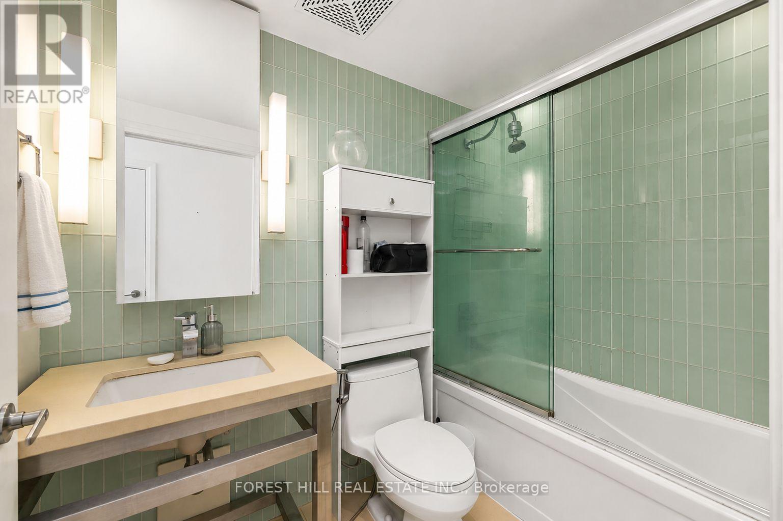 1410 - 80 John Street, Toronto, Ontario M5V 3X4 - Photo 11 - C13562924