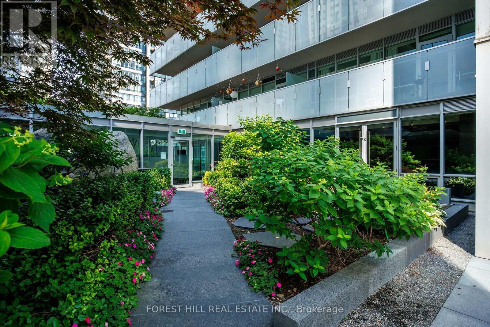 1410 - 80 John Street, Toronto, Ontario M5V 3X4 - Photo 2 - C13562924