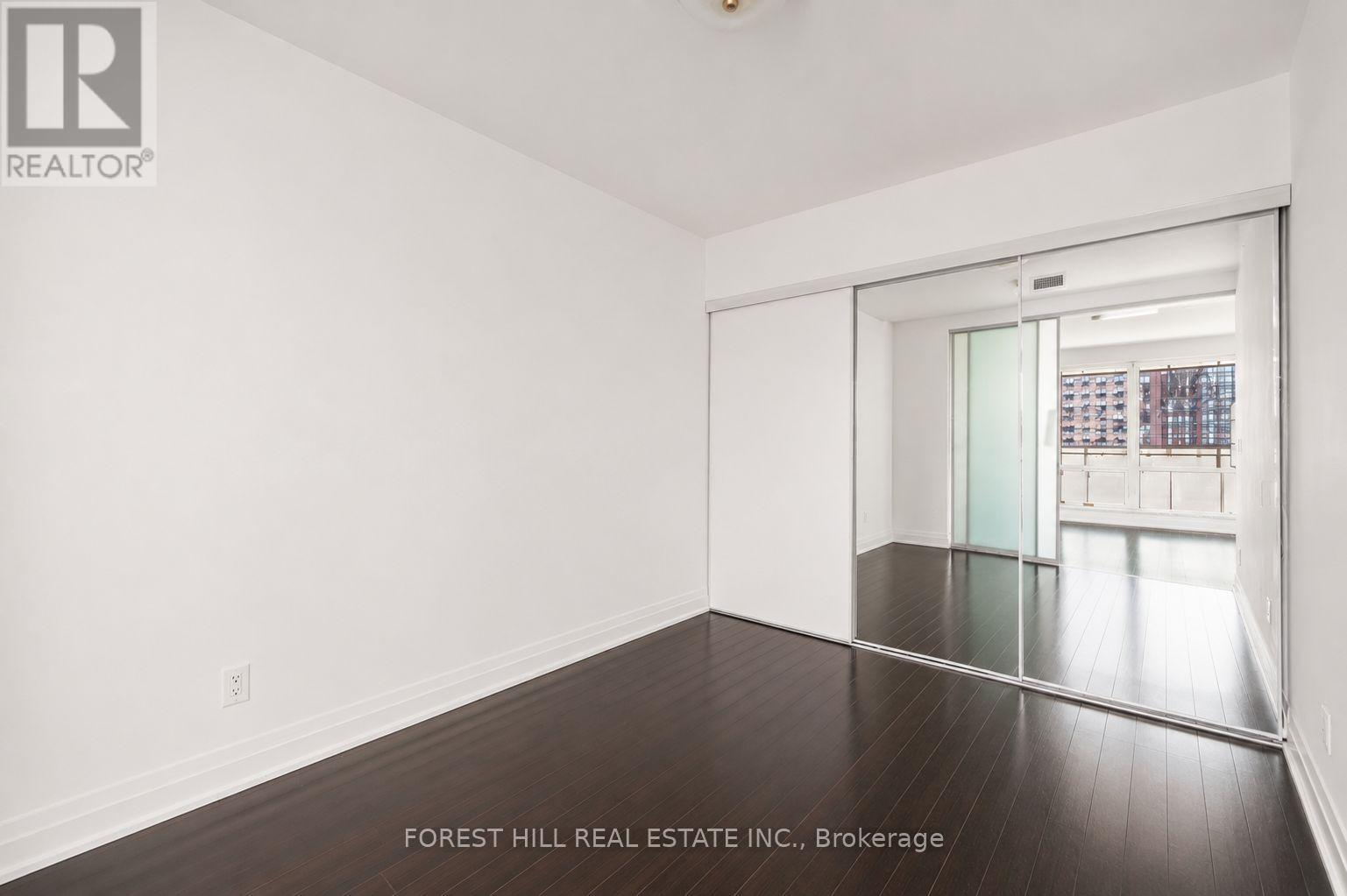 1410 - 80 John Street, Toronto, Ontario M5V 3X4 - Photo 9 - C13562924