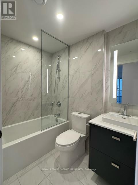 1404 - 10 Inn On The Park Drive, Toronto, Ontario  M3C 0P9 - Photo 23 - C13562932