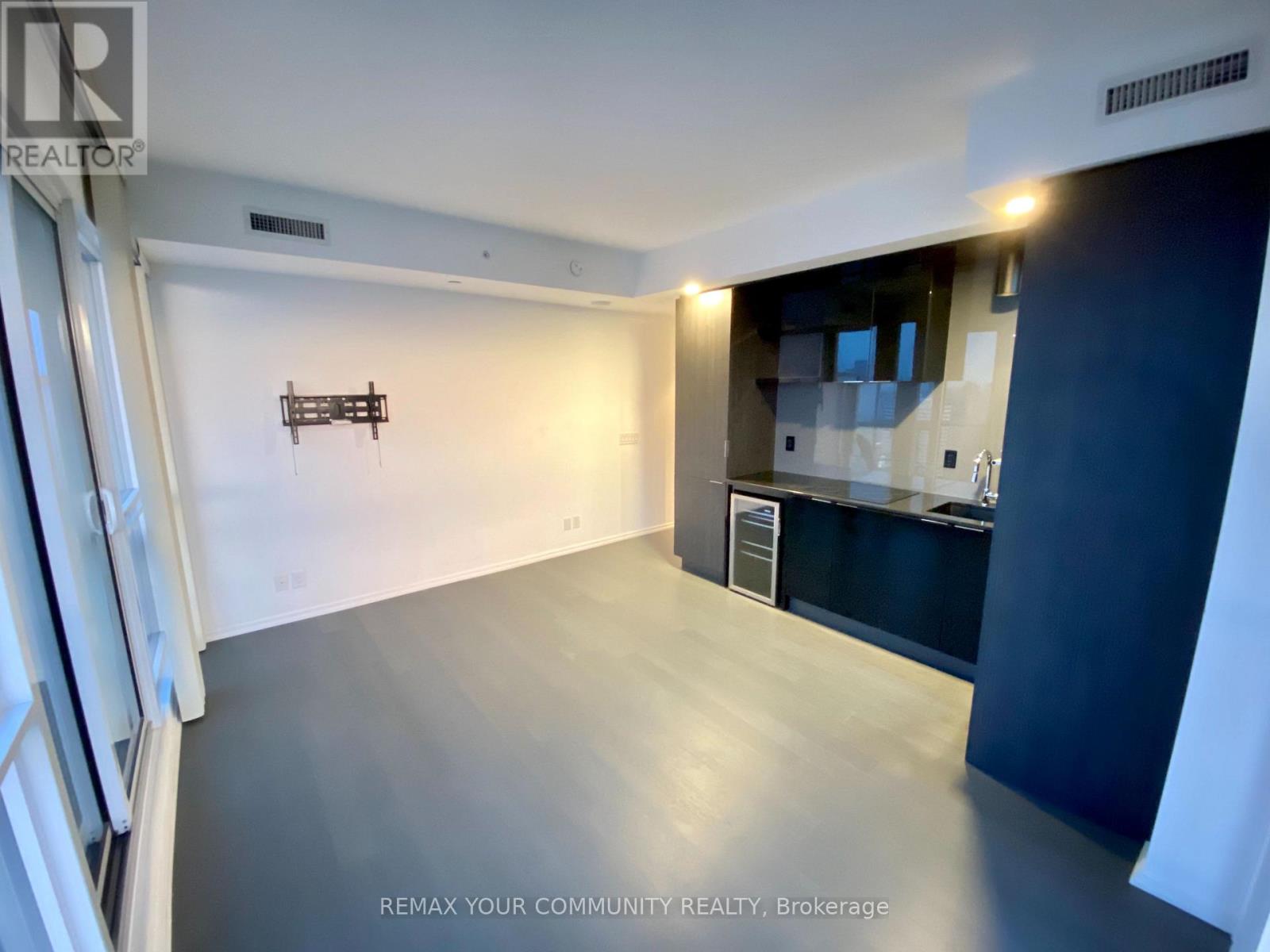 4715 - 70 Temperance Street, Toronto, Ontario  M5H 4E8 - Photo 4 - C13563000