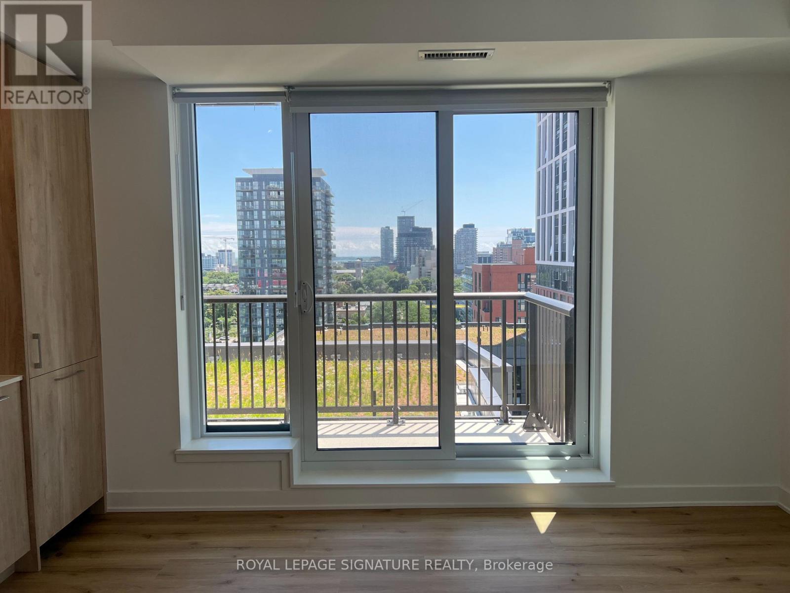 931 - 30 Dreamers Way, Toronto, Ontario  M5A 0Y7 - Photo 6 - C13563010