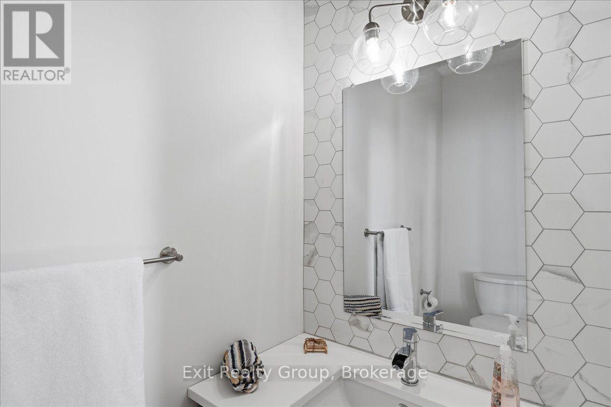 48 Hummingbird Drive, Belleville, Ontario  K8N 0H7 - Photo 35 - X13562778