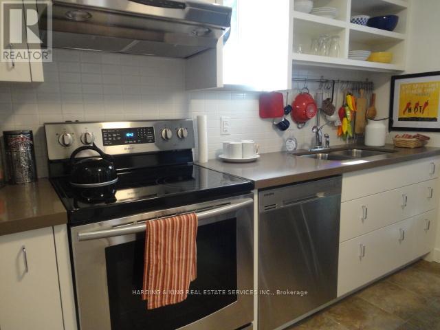 Main - 20 Wolcott Avenue, Toronto, Ontario M1L 4K3 - Photo 11 - E13562840